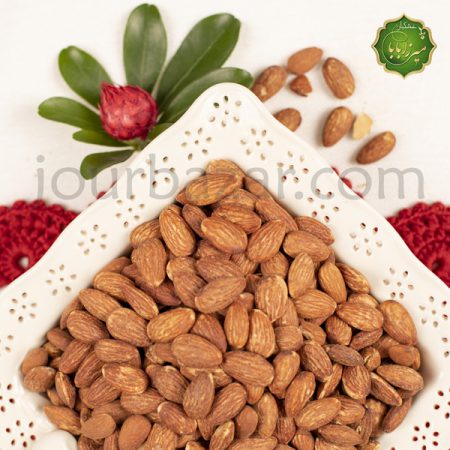 بادام درختی خام